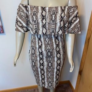 Size XL - Date Night Chic Dress - Great Stretch